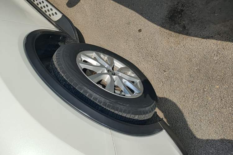 Used Nissan X-Trail 2021 2.0L CVT 2WD XL ITS SmartConnect Comfort Edition Left Front Wheel Hub