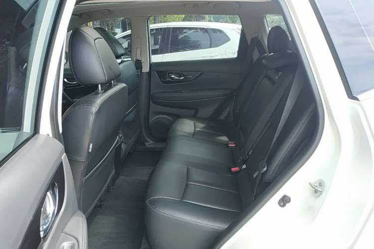 Used Nissan X-Trail 2021 2.0L CVT 2WD XL ITS SmartConnect Comfort Edition Left Rear Seat