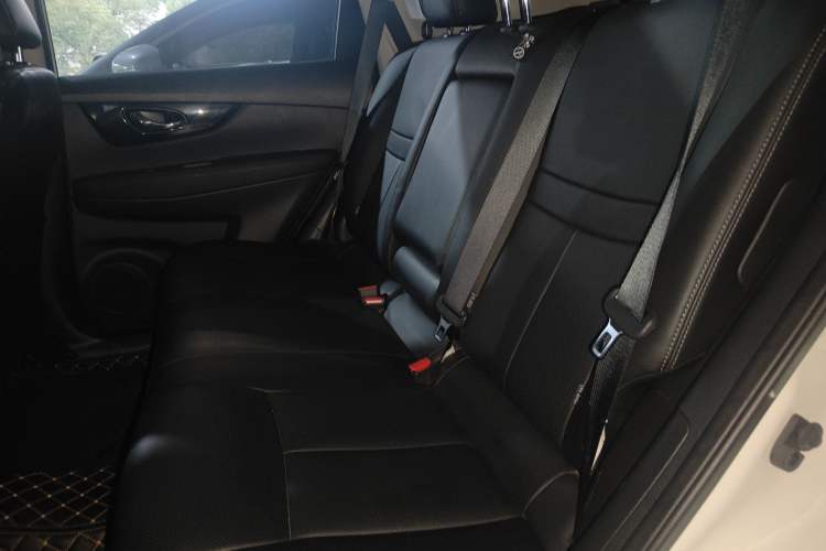 Used Nissan X-Trail 2021 2.0L CVT 2WD XL ITS SmartConnect Comfort Edition Left Rear Seat