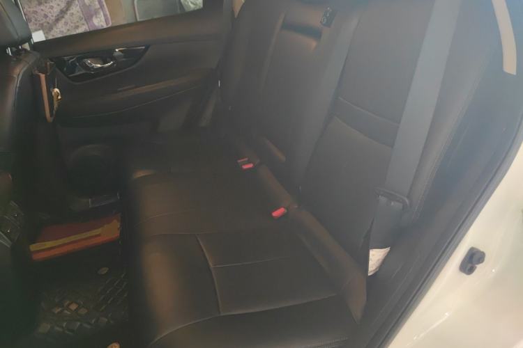 Used Nissan X-Trail 2021 2.0L CVT 2WD XL Premium SmartConnect Deluxe Edition Left Rear Seat