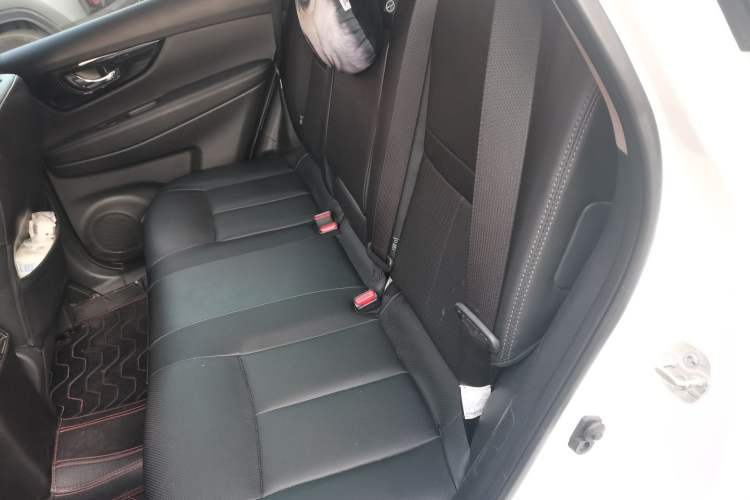 Used Nissan X-Trail 2021 2.0L CVT 2WD XL Premium SmartConnect Deluxe Edition Left Rear Seat