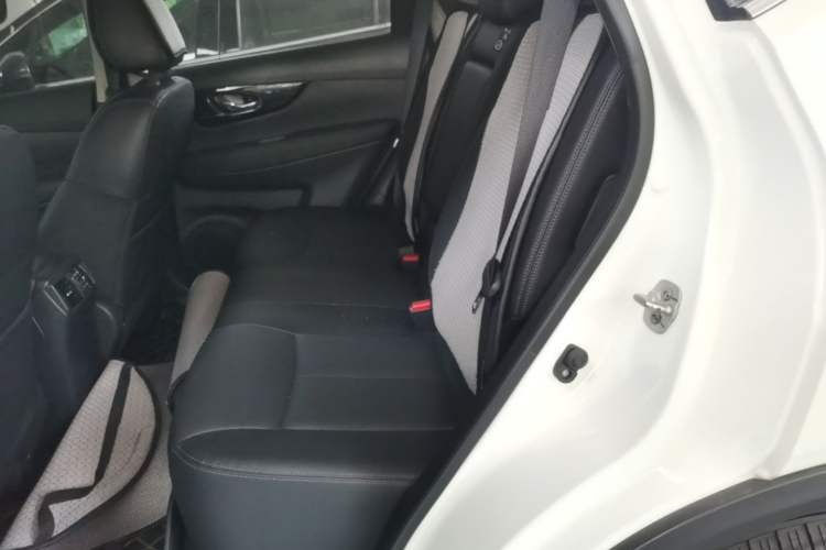 Used Nissan X-Trail 2021 2.0L CVT 2WD XL Premium Commemorative Edition Left Rear Seat