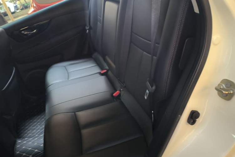Used Nissan X-Trail 2021 2.0L CVT 2WD XL Premium Commemorative Edition Left Rear Seat