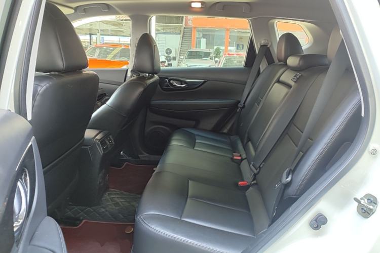 Used Nissan X-Trail 2021 2.5L CVT 4WD XL ITS Luxury Navigation Edition Left Rear Seat