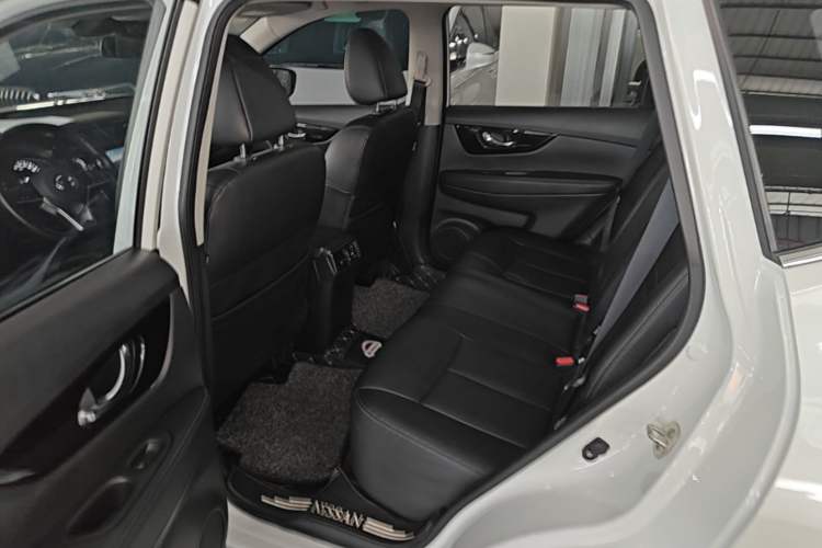 Used Nissan X-Trail 2021 2.0L CVT 2WD XL Premium Commemorative Edition Left Rear Seat