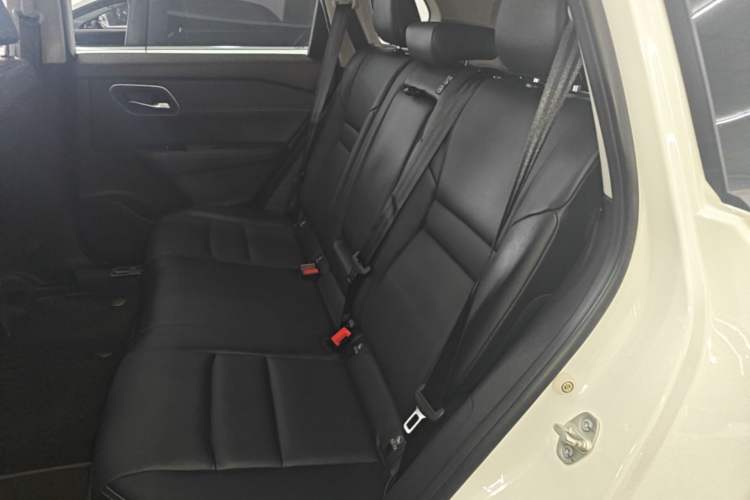 Used Nissan X-Trail 2021 VC-Turbo 300 CVT 2WD Luxury Edition Left Rear Seat
