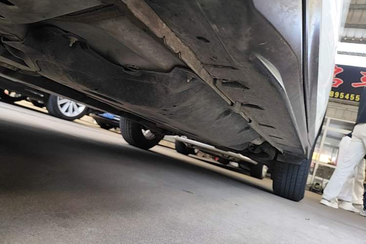 Used Nissan X-Trail 2021 2.0L CVT 2WD XL Premium SmartConnect Deluxe Edition Left Side Sill