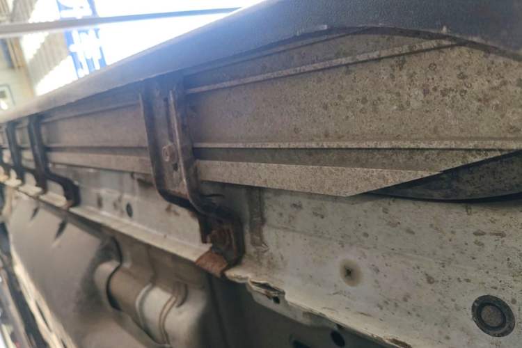 Used Nissan X-Trail 2021 2.0L CVT 2WD XL ITS SmartConnect Comfort Edition Left Side Sill