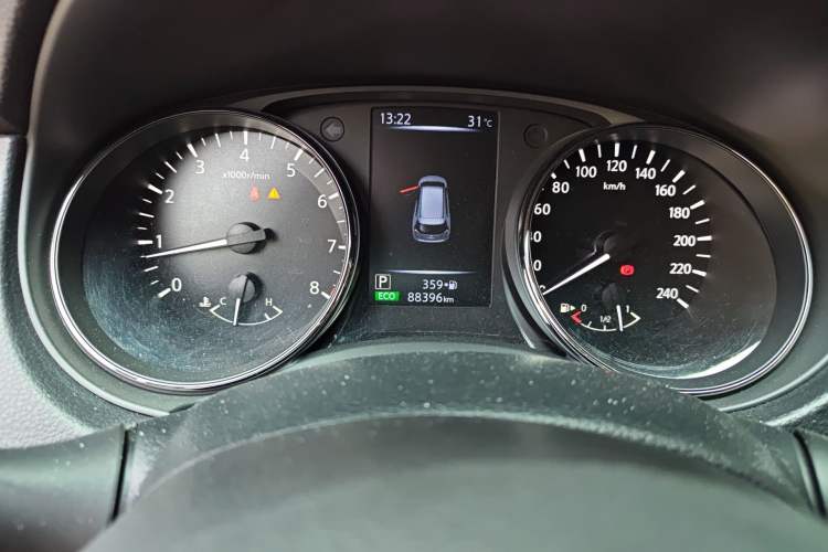 Used Nissan X-Trail 2021 2.5L CVT 4WD XL ITS 3-Row Luxury Flagship Edition Odometer Close Up