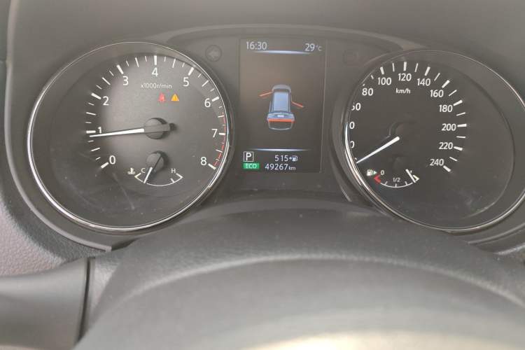 Used Nissan X-Trail 2021 2.0L CVT 2WD XL Premium SmartConnect Deluxe Edition Odometer Close Up