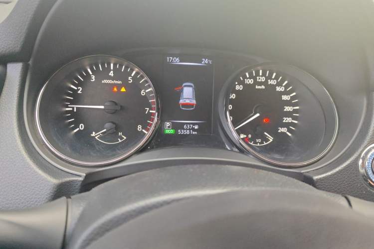 Used Nissan X-Trail 2021 2.0L CVT 2WD XL ITS SmartConnect Comfort Edition Odometer Close Up