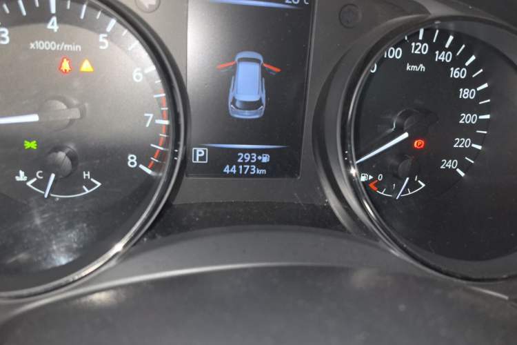 Used Nissan X-Trail 2021 2.0L CVT 2WD XL Premium Commemorative Edition Odometer Close Up