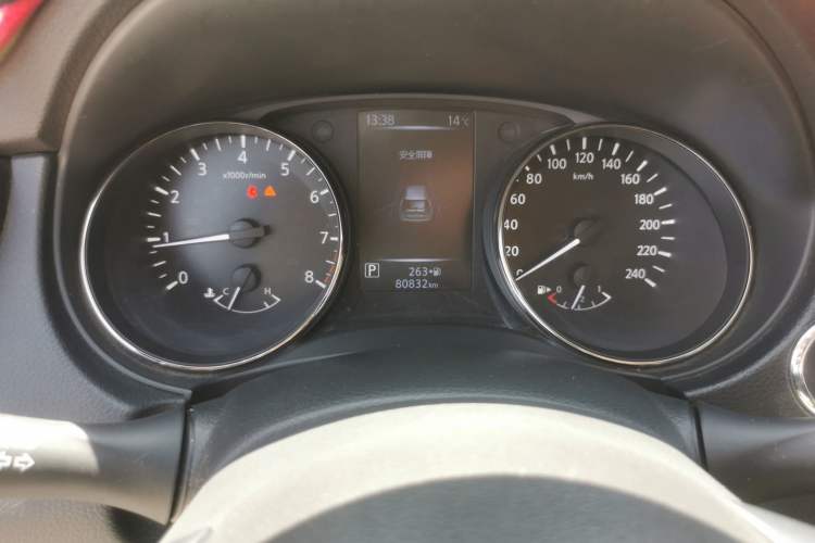 Used Nissan X-Trail 2021 2.0L CVT 2WD XL ITS SmartConnect Comfort Edition Odometer Close Up