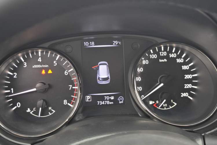 Used Nissan X-Trail 2021 2.5L CVT 4WD XL ITS Luxury Navigation Edition Odometer Close Up