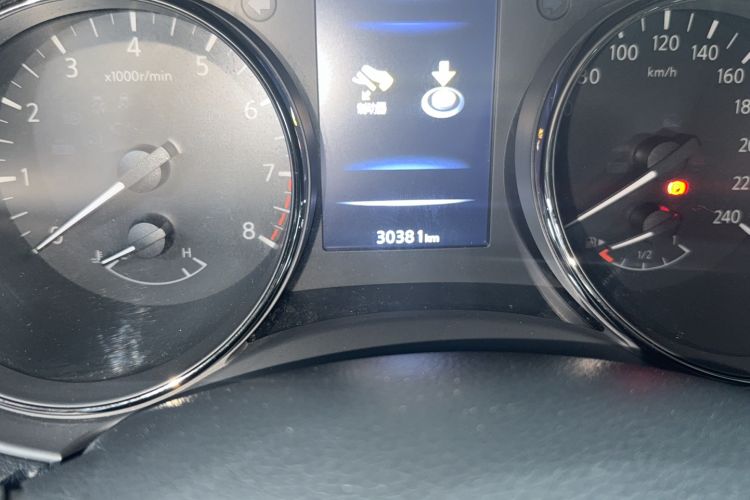 Used Nissan X-Trail 2021 2.0L CVT 2WD XL ITS 3-Row SmartConnect Seven-Seater Comfort Edition Odometer Close Up