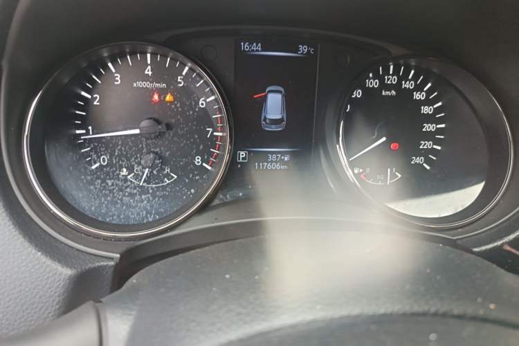 Used Nissan X-Trail 2021 2.0L CVT 2WD XL Premium Commemorative Edition Odometer Close Up