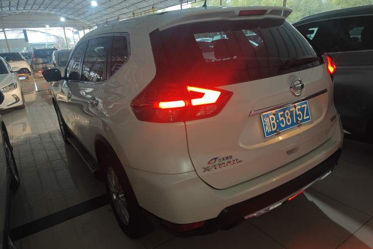 Used Nissan X-Trail 2021 2.0L CVT 2WD XL ITS SmartConnect Comfort Edition Rear Left 45 Deg