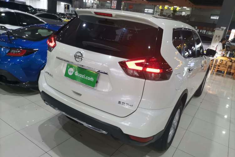 Used Nissan X-Trail 2021 2.0L CVT 2WD XL ITS SmartConnect Comfort Edition Rear Right 45 Deg