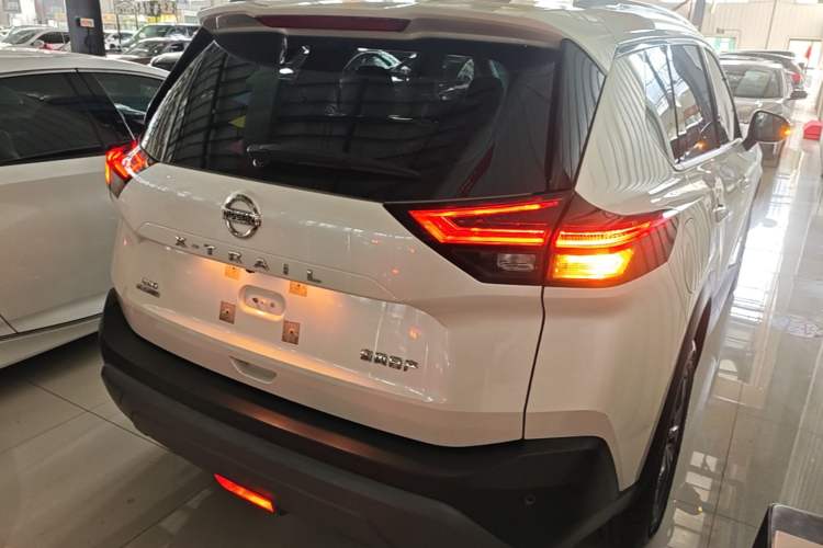 Used Nissan X-Trail 2021 VC-Turbo 300 CVT 2WD Luxury Edition Rear Right 45 Deg