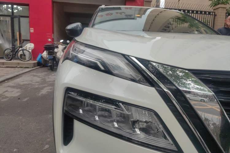 Used Nissan X-Trail 2021 VC-Turbo 300 CVT 4WD Luxury Edition Right Front Headlight