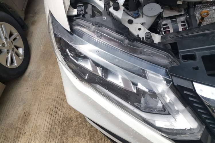 Used Nissan X-Trail 2021 2.5L CVT 4WD XL ITS Luxury Commemorative Edition Right Front Headlight