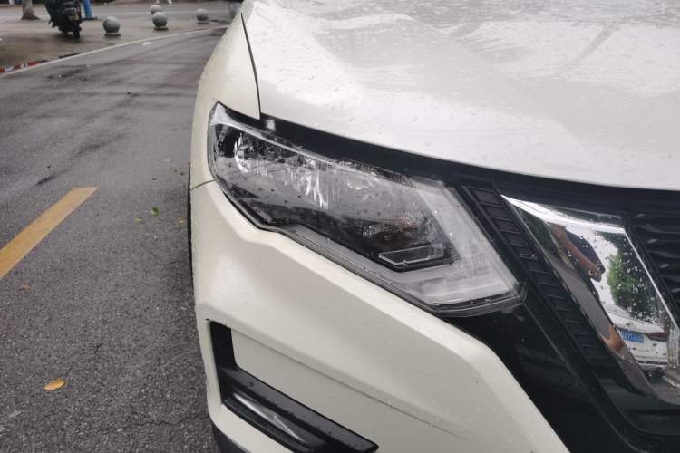 Used Nissan X-Trail 2021 2.0L CVT 2WD XL ITS SmartConnect Comfort Edition Right Front Headlight