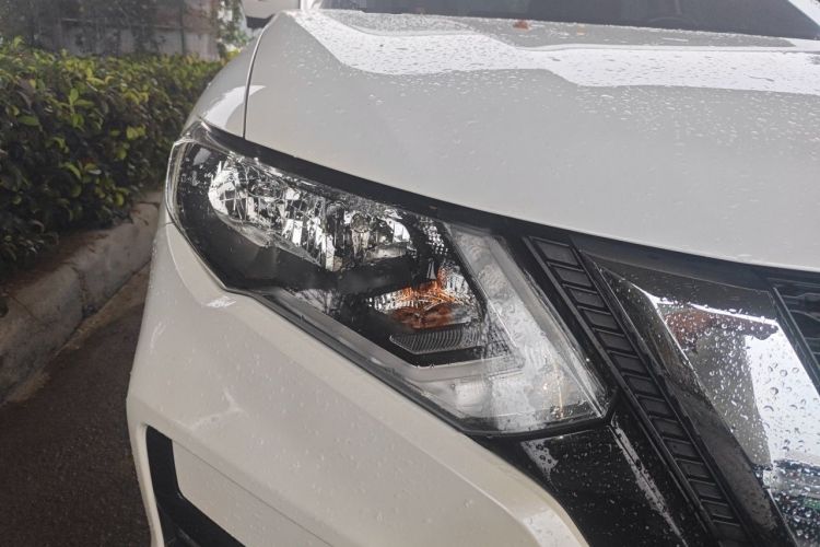 Used Nissan X-Trail 2021 2.0L CVT 2WD XL ITS SmartConnect Comfort Edition Right Front Headlight