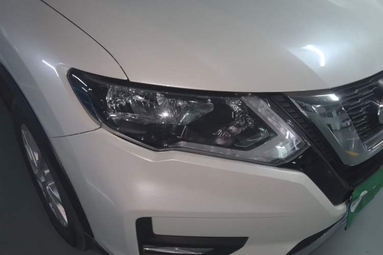 Used Nissan X-Trail 2021 2.0L CVT 2WD XL ITS SmartConnect Comfort Edition Right Front Headlight