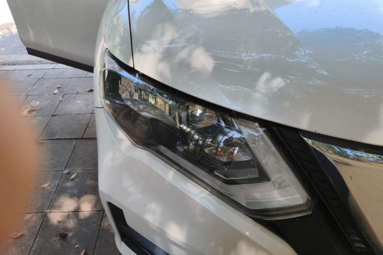 Used Nissan X-Trail 2021 2.0L CVT 2WD XL ITS SmartConnect Comfort Edition Right Front Headlight