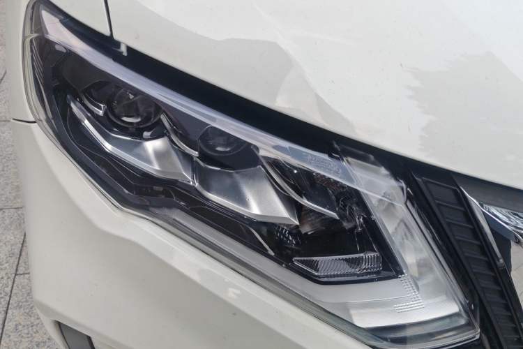Used Nissan X-Trail 2021 2.5L CVT 4WD XL ITS Luxury Navigation Edition Right Front Headlight