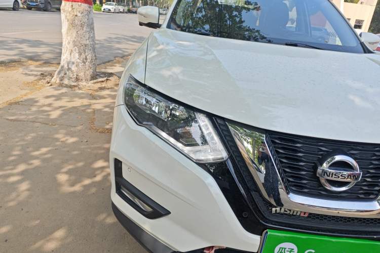 Used Nissan X-Trail 2021 2.0L CVT 2WD XL ITS SmartConnect Comfort Edition Right Front Headlight