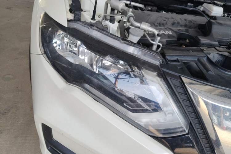 Used Nissan X-Trail 2021 2.0L CVT 2WD XE Fashion Edition Right Front Headlight
