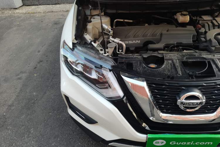 Used Nissan X-Trail 2021 2.0L CVT 2WD XL Premium SmartConnect Deluxe Edition Right Front Headlight