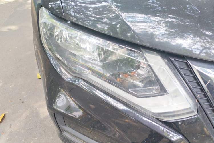 Used Nissan X-Trail 2021 2.0L CVT 2WD XL ITS 3-Row SmartConnect Seven-Seater Comfort Edition Right Front Headlight