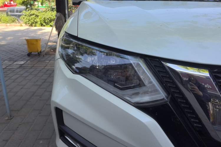 Used Nissan X-Trail 2021 2.0L CVT 2WD XL ITS Comfort Commemorative Edition Right Front Headlight