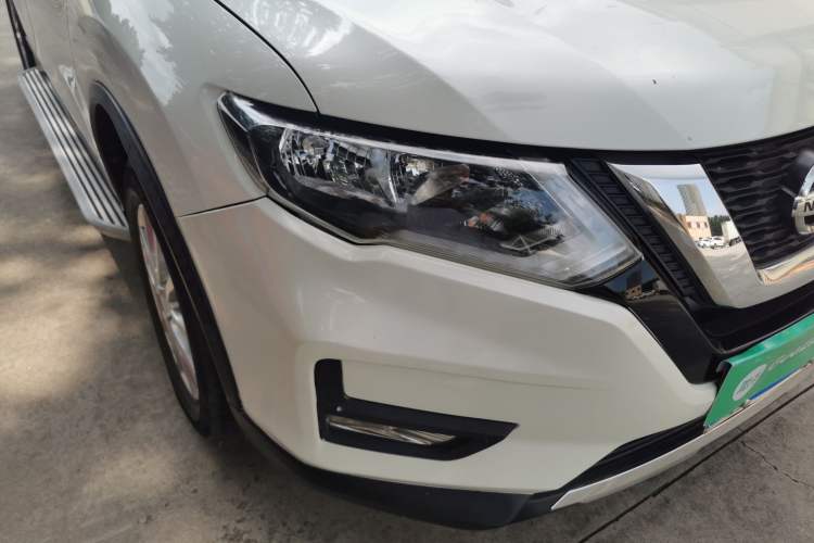 Used Nissan X-Trail 2021 2.0L CVT 2WD XL ITS SmartConnect Comfort Edition Right Front Headlight