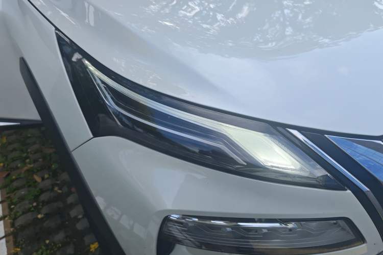 Used Nissan X-Trail 2021 VC-Turbo 300 CVT 4WD Luxury Edition Right Front Headlight