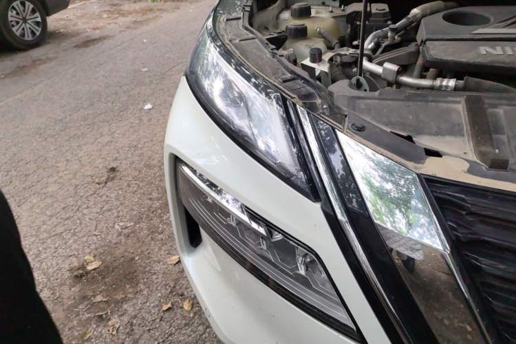 Used Nissan X-Trail 2021 VC-Turbo 300 CVT 2WD Luxury Edition Right Front Headlight