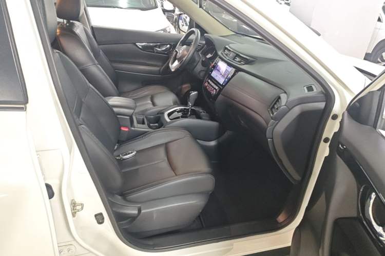 Used Nissan X-Trail 2021 2.0L CVT 2WD XL ITS Comfort Commemorative Edition Right Front Seat