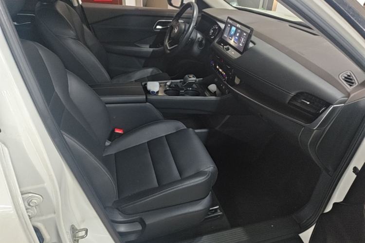 Used Nissan X-Trail 2021 VC-Turbo 300 CVT 2WD Luxury Edition Right Front Seat