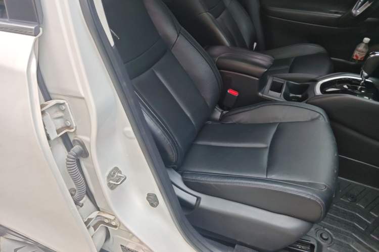 Used Nissan X-Trail 2021 2.0L CVT 2WD XL ITS SmartConnect Comfort Edition Right Front Seat