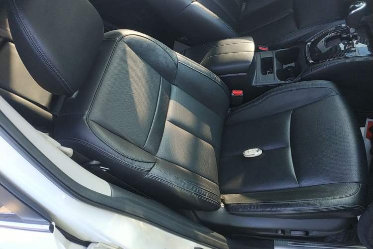 Used Nissan X-Trail 2021 2.0L CVT 2WD XL Premium Commemorative Edition Right Front Seat