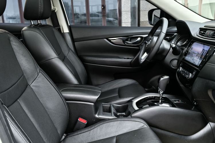 Used Nissan X-Trail 2021 2.0L CVT 2WD XL ITS SmartConnect Comfort Edition Right Front Seat