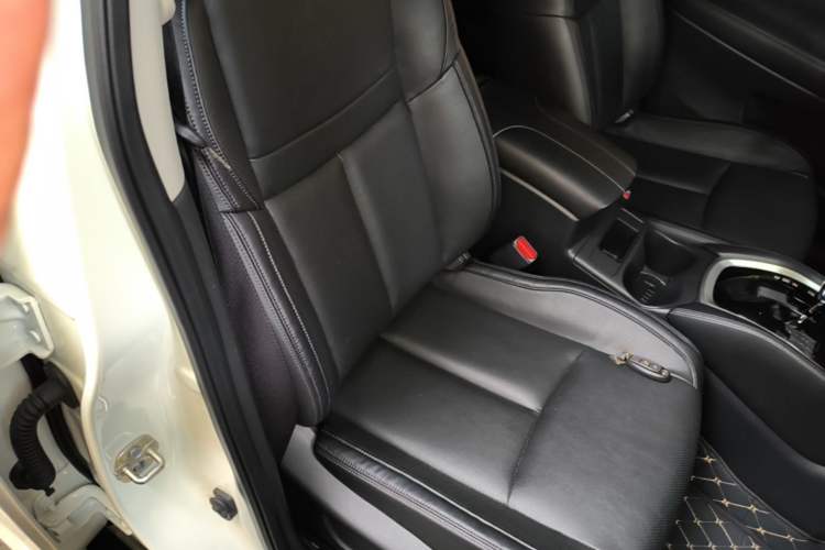 Used Nissan X-Trail 2021 2.0L CVT 2WD XL Premium Commemorative Edition Right Front Seat