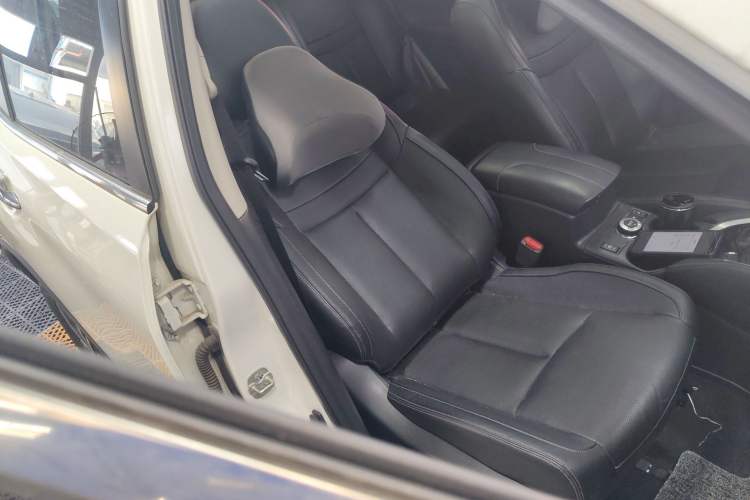 Used Nissan X-Trail 2021 2.5L CVT 4WD XL ITS Luxury Navigation Edition Right Front Seat