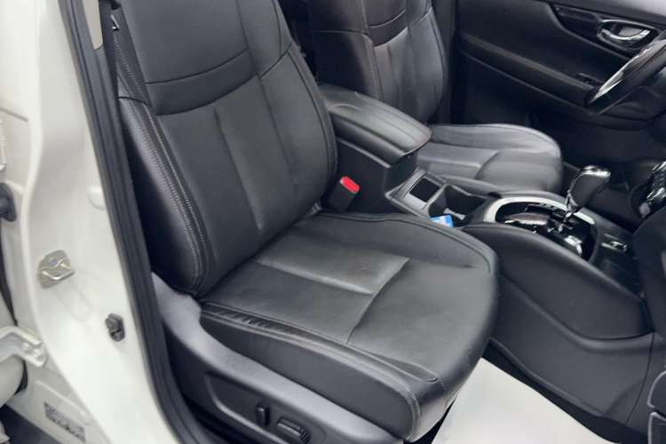 Used Nissan X-Trail 2021 2.0L CVT 2WD XL Premium Commemorative Edition Right Front Seat