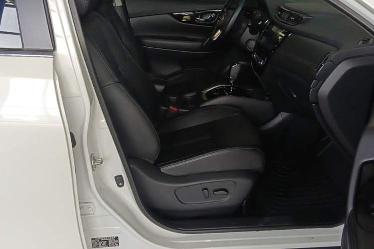 Used Nissan X-Trail 2021 2.0L CVT 2WD XL Premium Commemorative Edition Right Front Seat