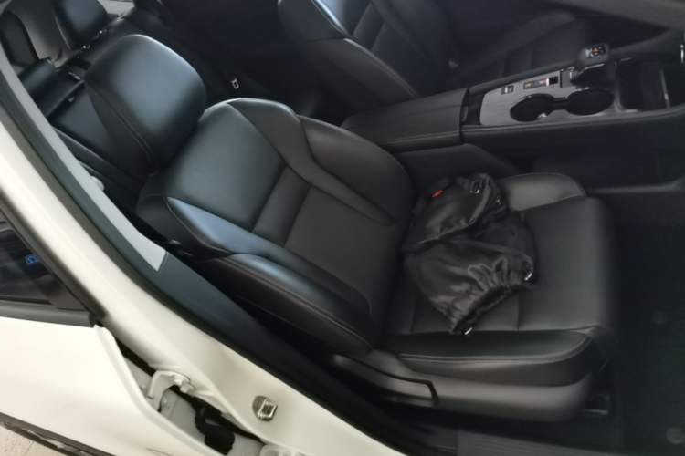 Used Nissan X-Trail 2021 VC-Turbo 300 CVT 2WD Luxury Edition Right Front Seat