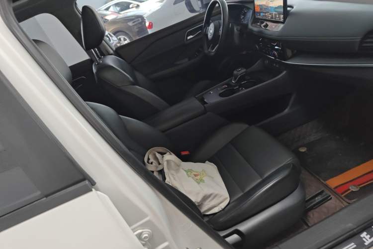 Used Nissan X-Trail 2021 VC-Turbo 300 CVT 2WD Comfort Edition Right Front Seat