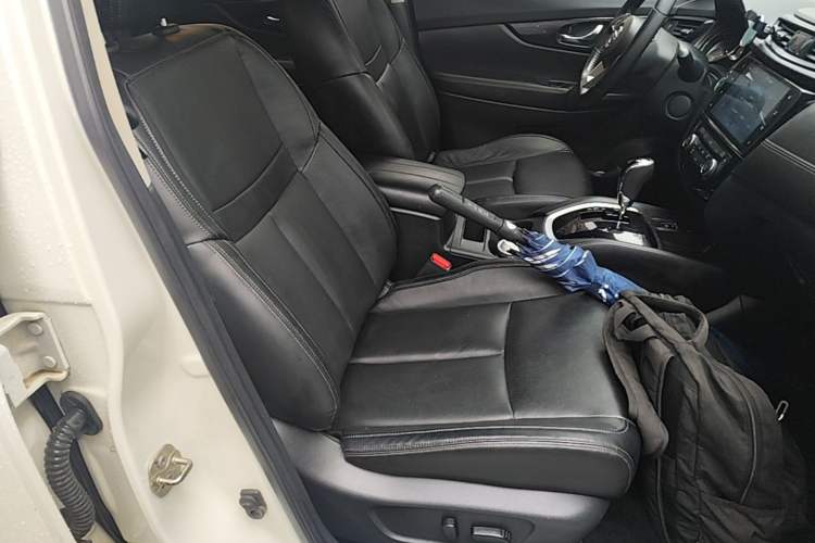 Used Nissan X-Trail 2021 2.0L CVT 2WD XL Premium Commemorative Edition Right Front Seat